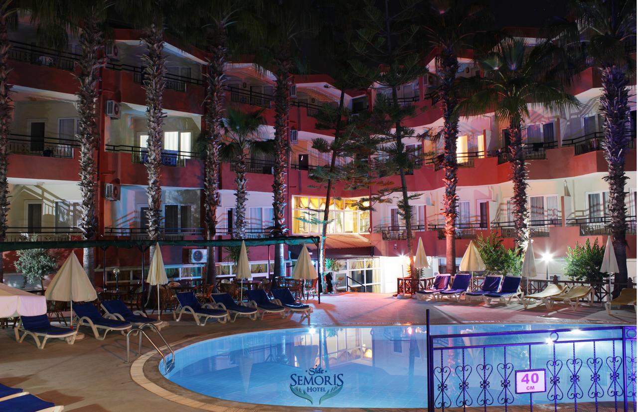 Semoris Hotel Side Exterior foto