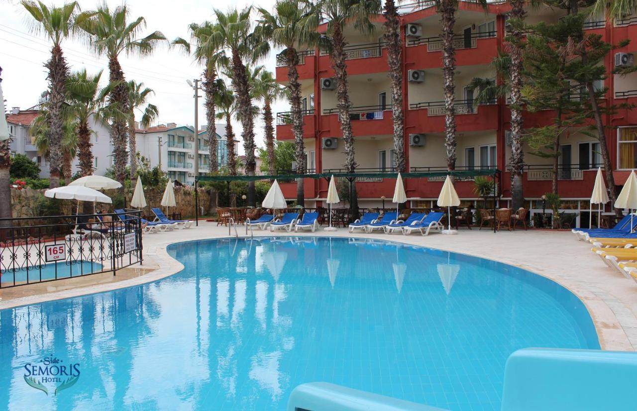 Semoris Hotel Side Exterior foto